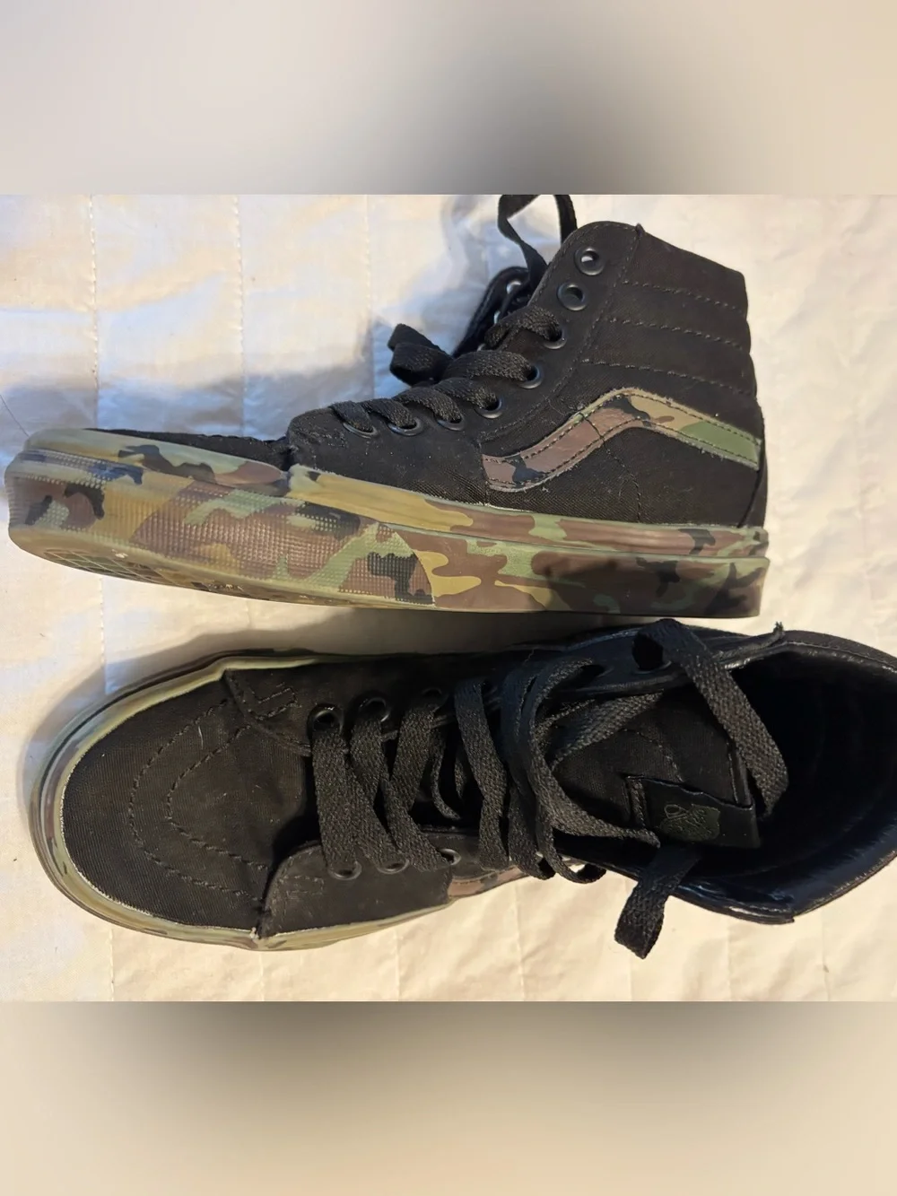 VANS CAMO OFF THE WALL high top boys‎ size 3.5 girls size 5  EUC!